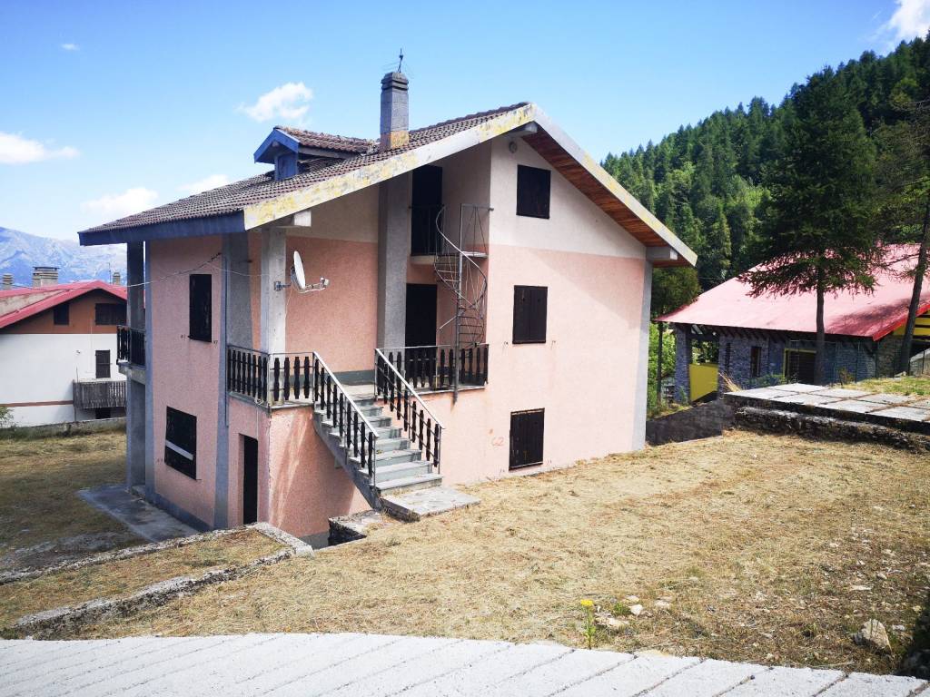 Villa a Mendatica in Via della Chiesa - Foto 2