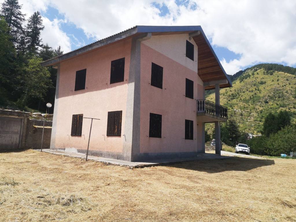 Villa a Mendatica in Via della Chiesa - Foto 3