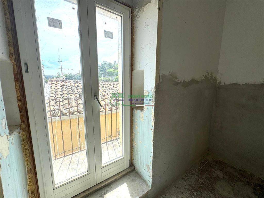Casa indipendente a Ragusa in VIA VELARDO - Foto 5
