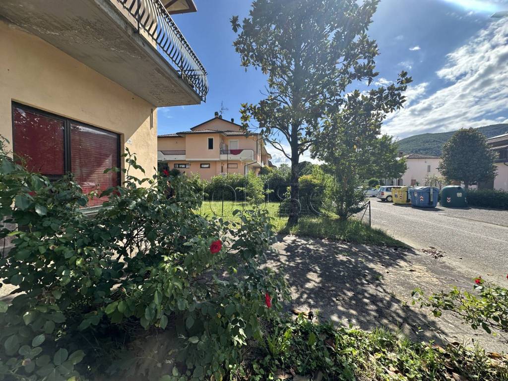 Appartamento a Città di castello in Via Castiglionese - Foto 2