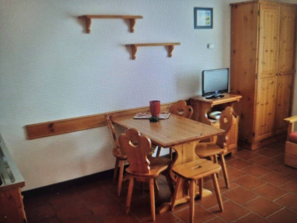 Appartamento a Valtournenche in Via Giomein - Foto 3