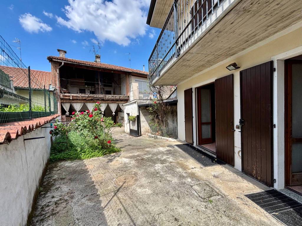 Casa indipendente a Castrezzato in Via 10 Giornate - Foto 3