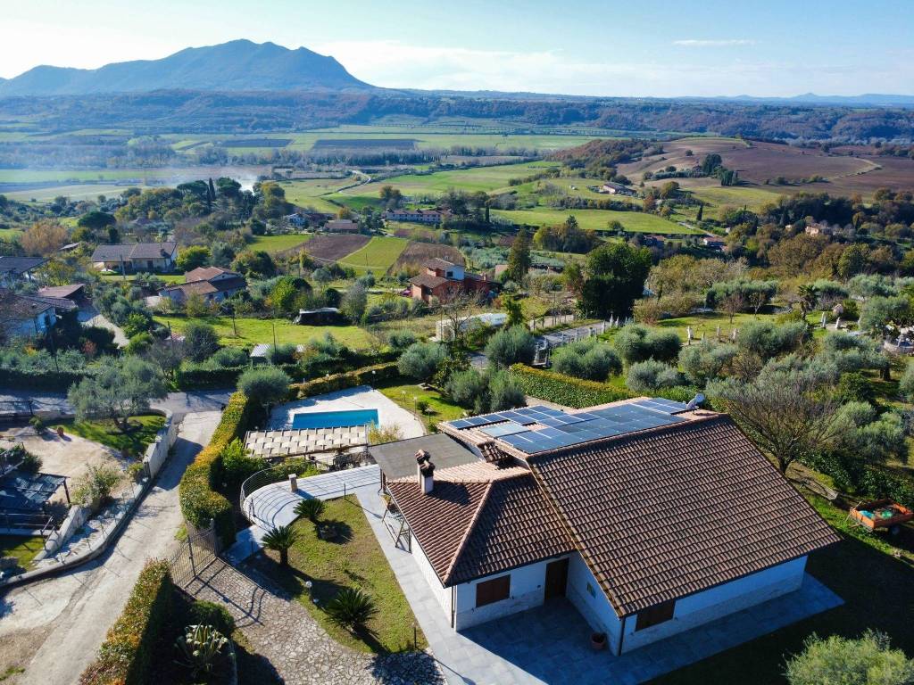 Villa a Collevecchio in Via Della Mola - Foto 2