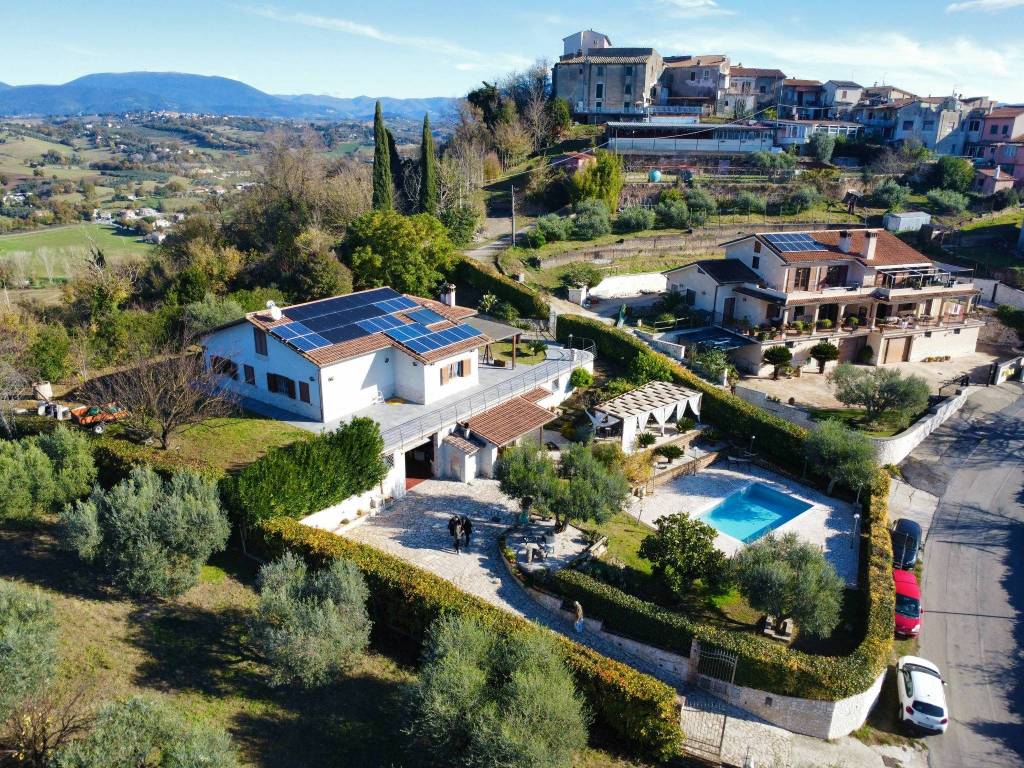 Villa a Collevecchio in Via Della Mola - Foto 3