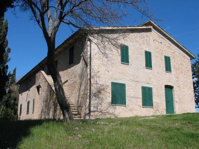 Rustico / casale a Urbino in Via Ca' Gino, 19 - Foto 2