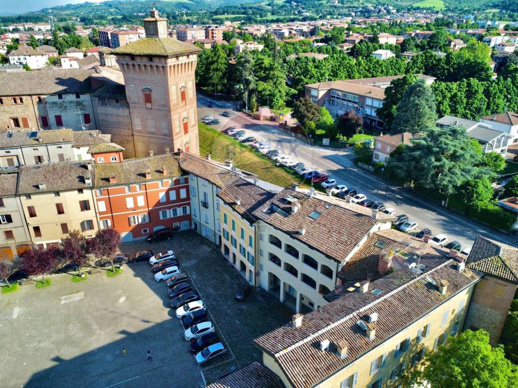 Attico / mansarda a Scandiano in P.zza Fiume, 15 - Foto 2