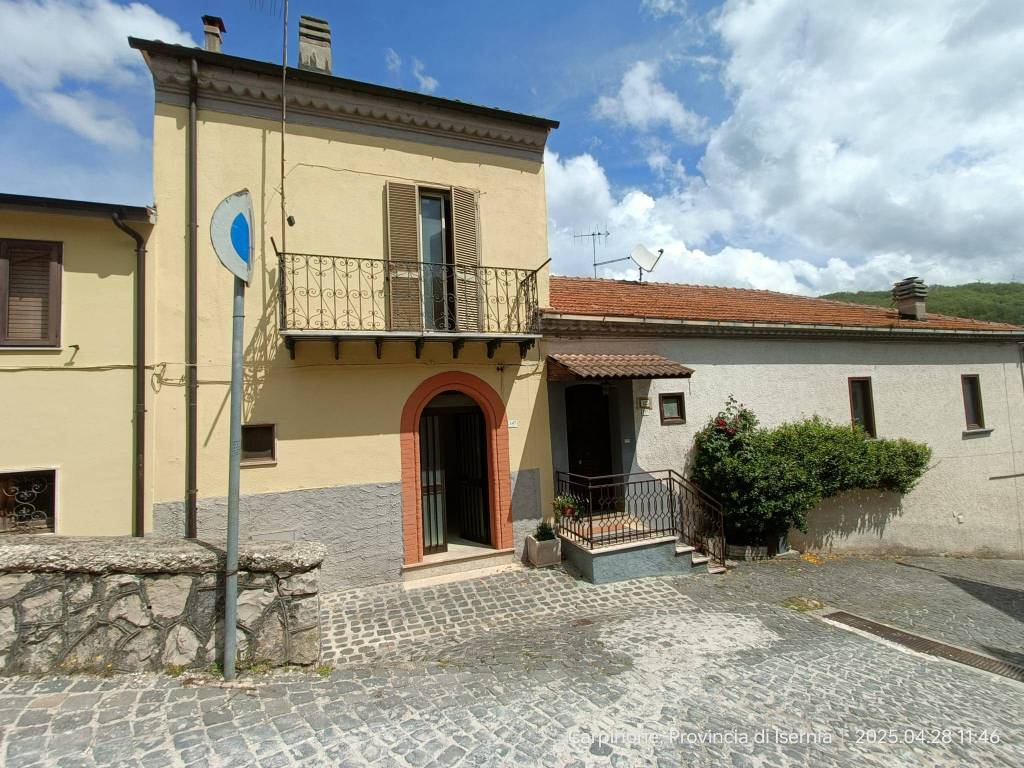 Casa indipendente a Carpinone in Salita Colle, 68 - Foto 2