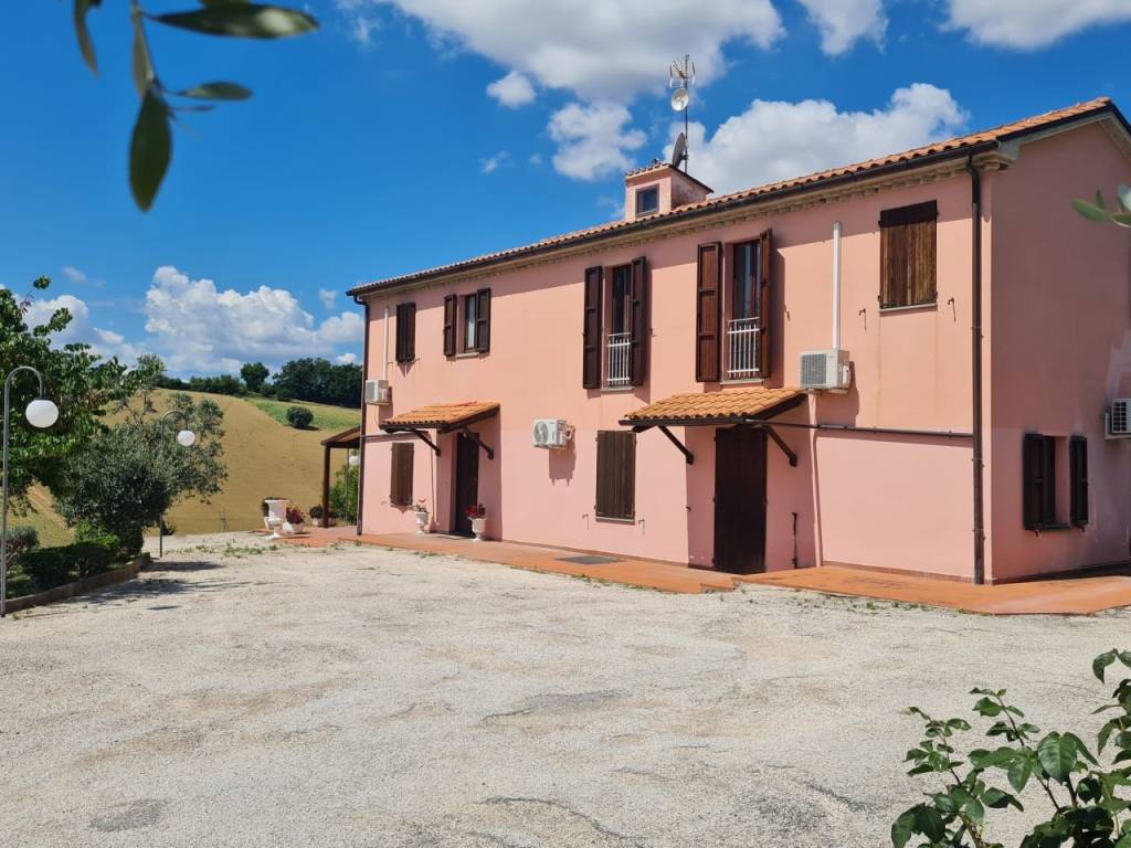 Villa a Jesi in Via La Larga - Foto 4