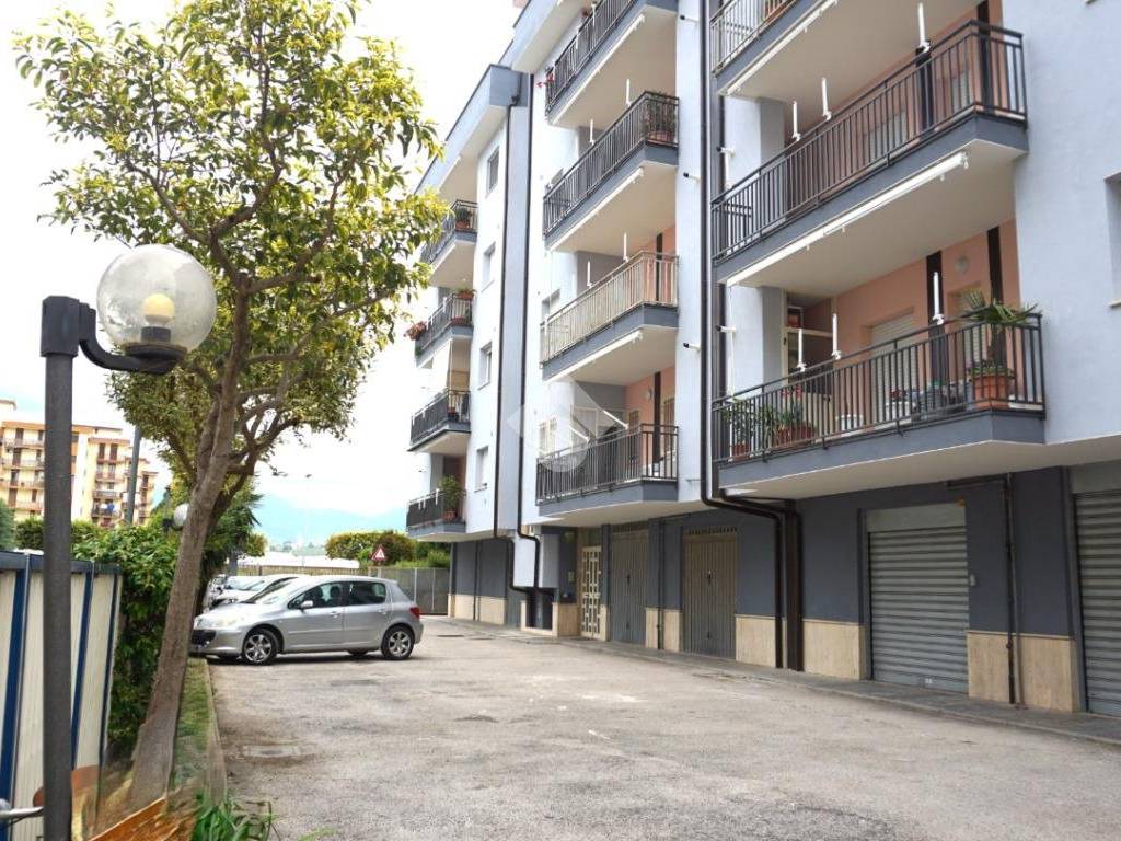 Appartamento a Battipaglia in Via Monsignor Aniello Vicinanza, 46 - Foto 3