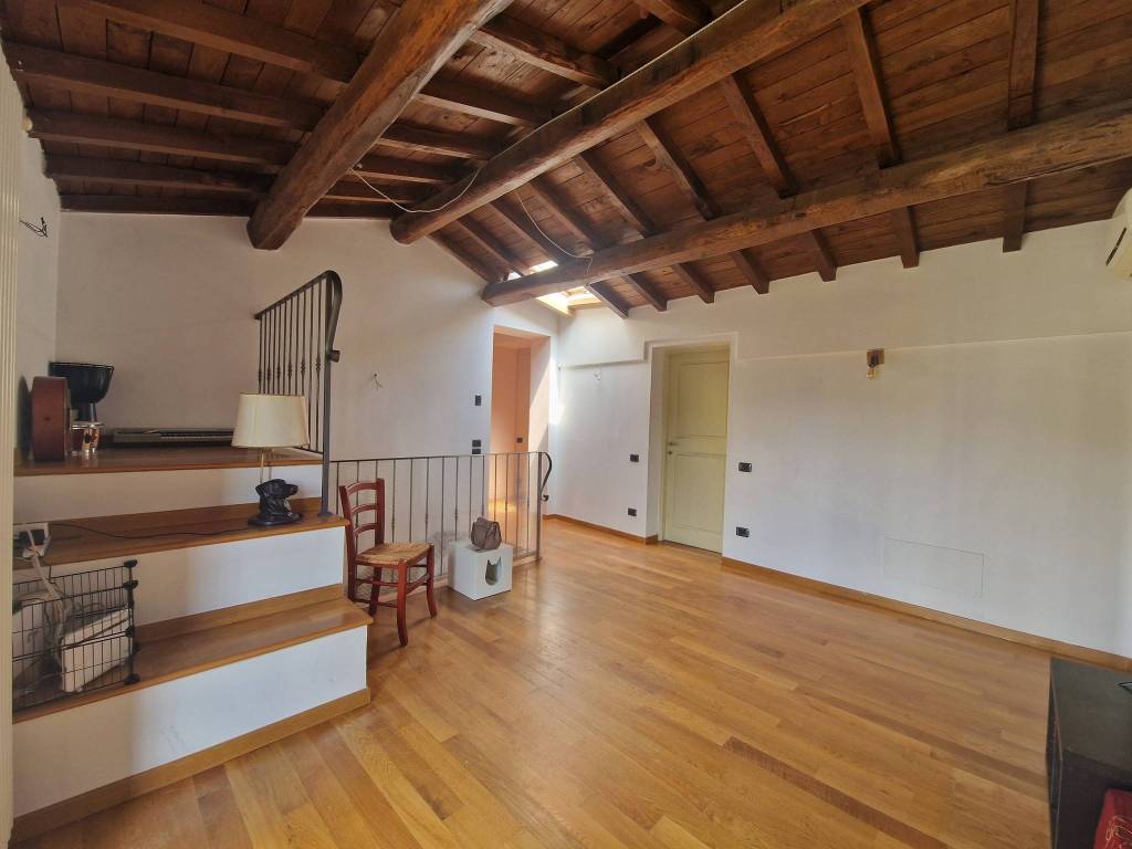 Casa indipendente a Quarrata in Via Santonuovo, 98 - Foto 3