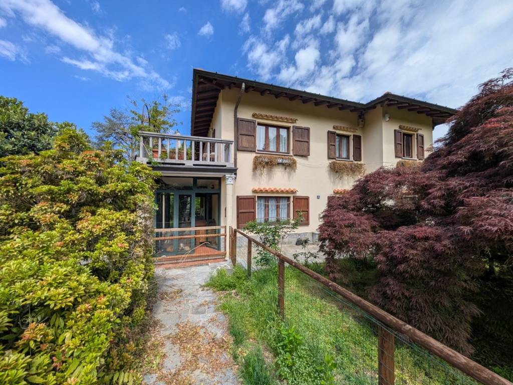 Villa a Castelveccana in Via alla Campagna, 7 - Foto 3