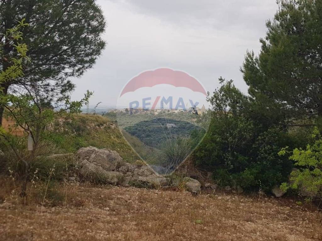 Terreno a Noto in Contrada San Giovanni Meti - Foto 2