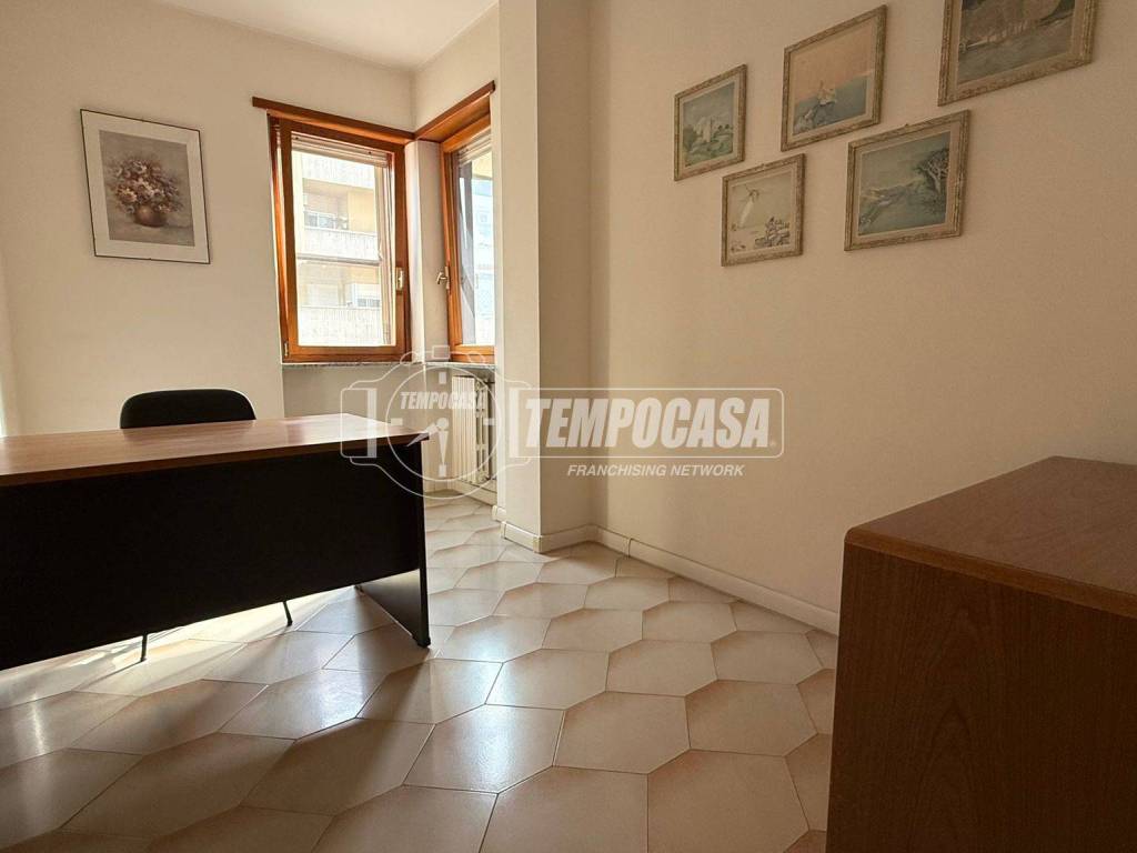 Appartamento a Oristano in Via Giosuè Carducci 24 - Foto 5