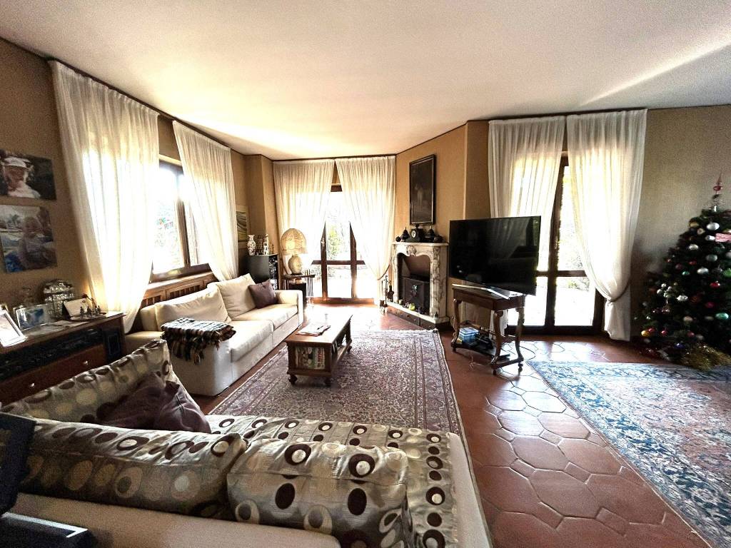 Villa a Vedano olona - Foto 4