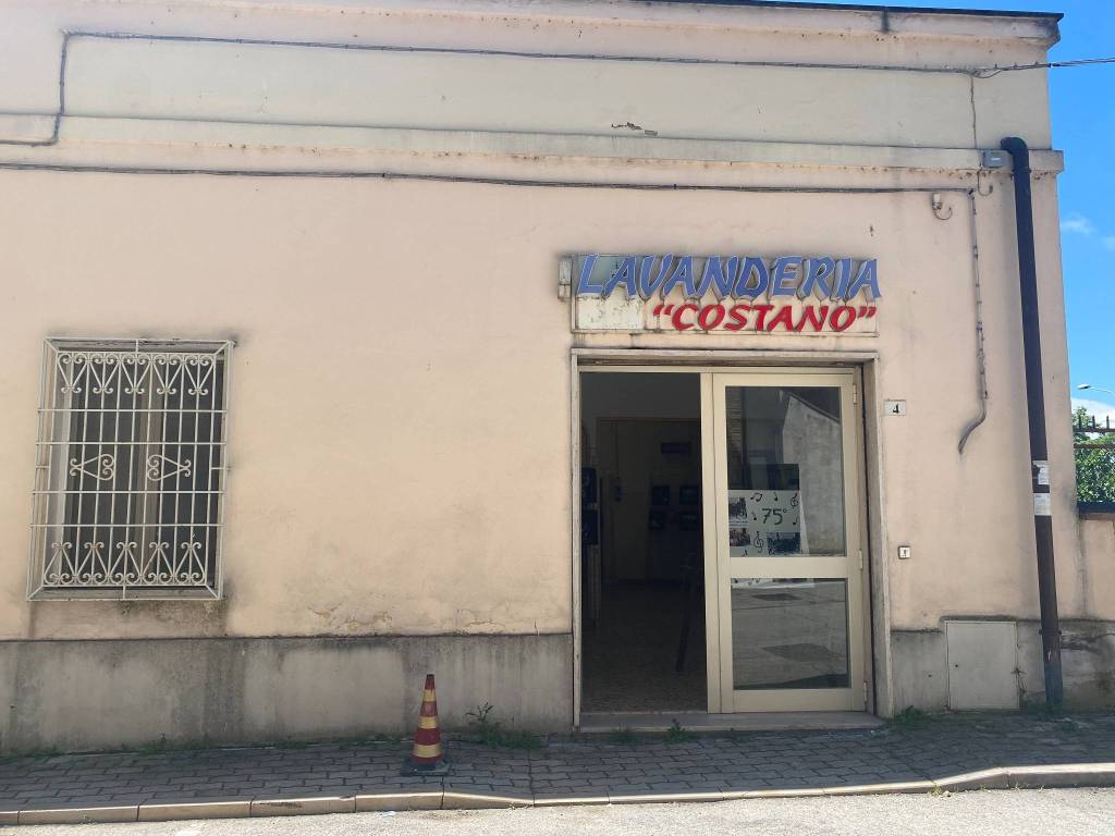 Immobile a Bastia umbra in Piazza Umberto Fifi, 1 - Foto 2