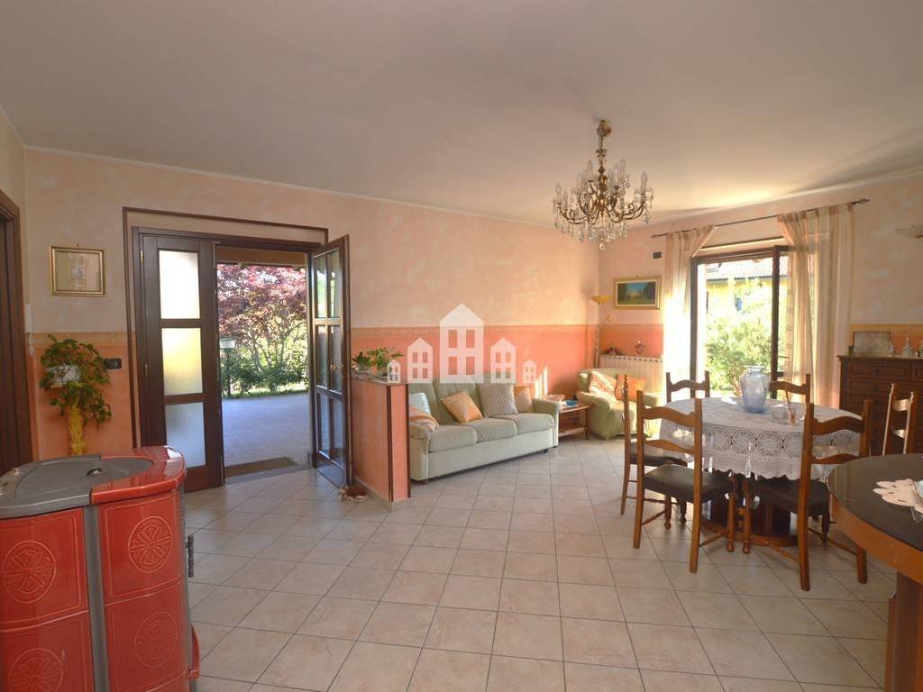Villa a Cuorgnè in Via Valle sacra - Foto 3