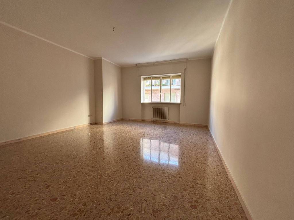 Appartamento a Andria in Via Duca degli Abruzzi - Foto 5