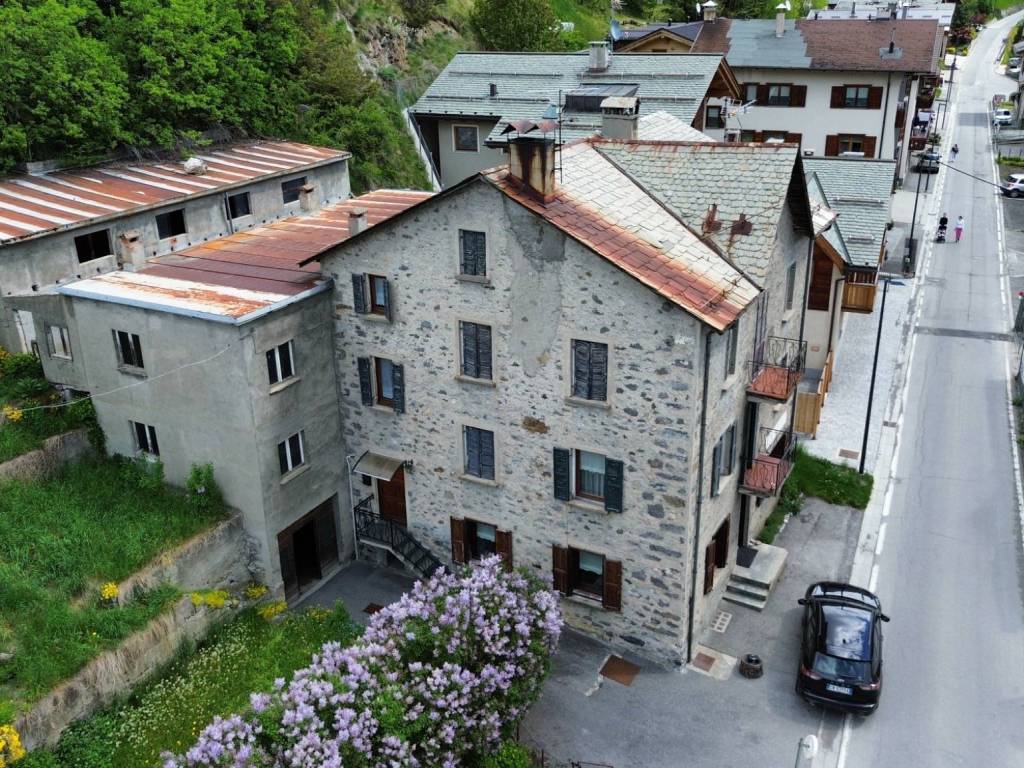 Casa indipendente a Valdidentro in Via 25 Aprile, 11 - Foto 4