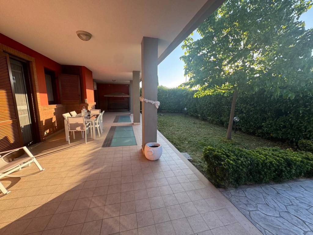 Villa a Foggia - Foto 4