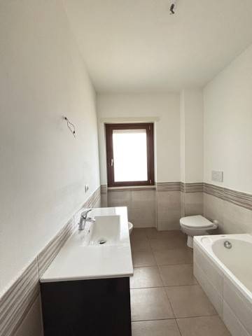 Appartamento a Cisterna di latina in Via Gasbarra - Foto 4