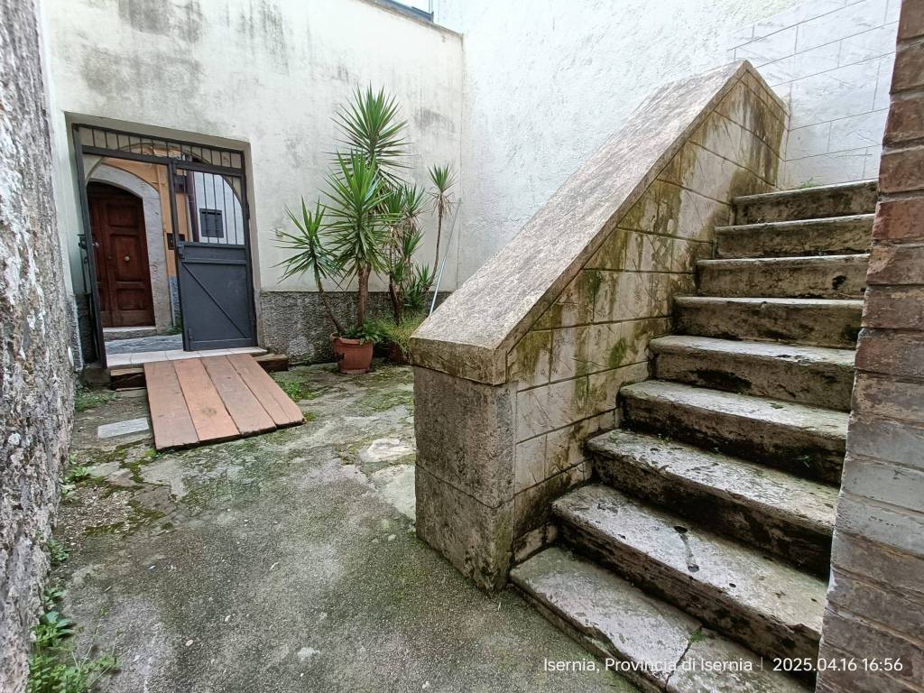 Casa indipendente a Isernia in Vico Porta Castello, 1 - Foto 2