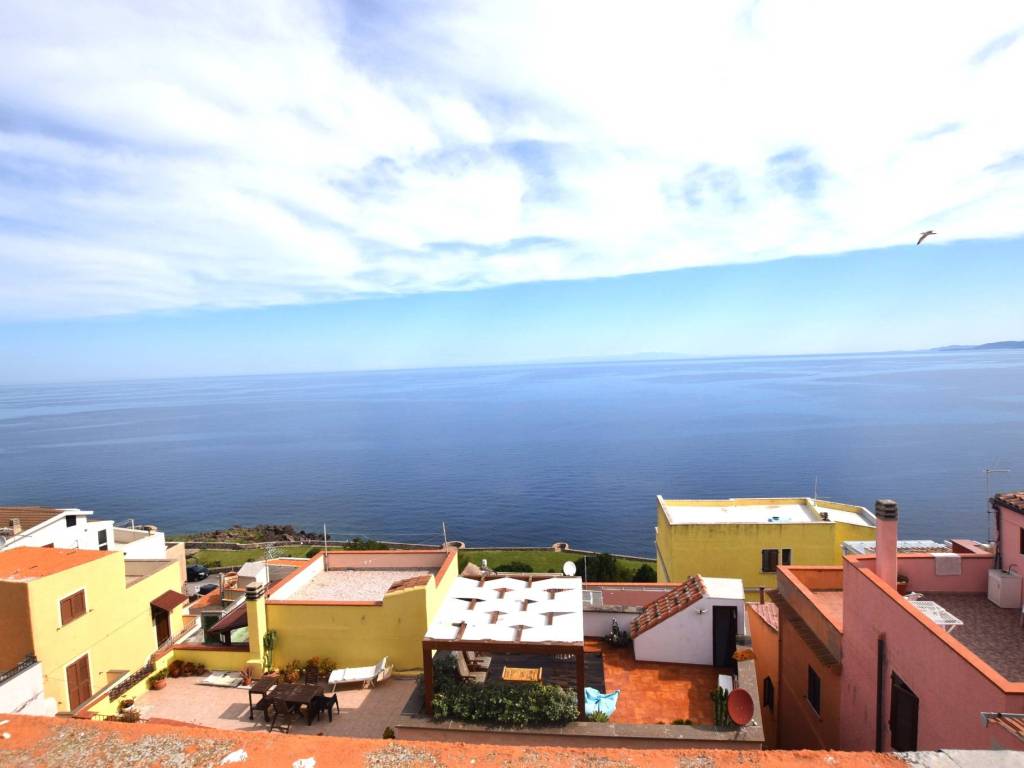 Casa indipendente a Castelsardo in Via Giuseppe Garibaldi, 16 - Foto 2