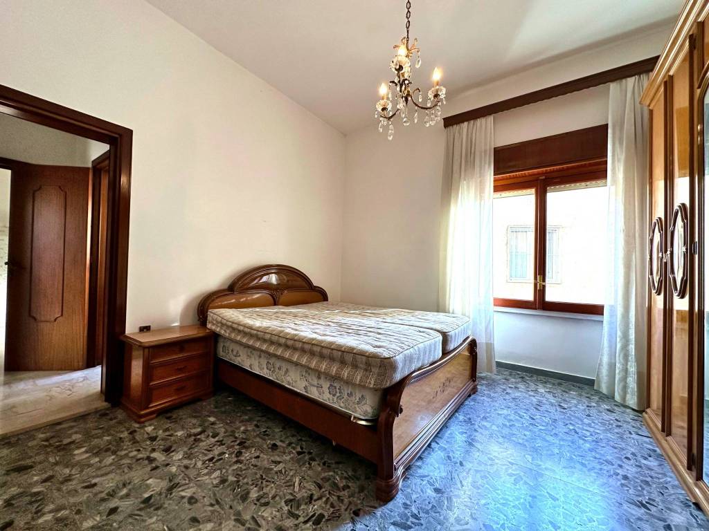 Appartamento a Carovigno in Via Giuseppe Di Vittorio - Foto 5