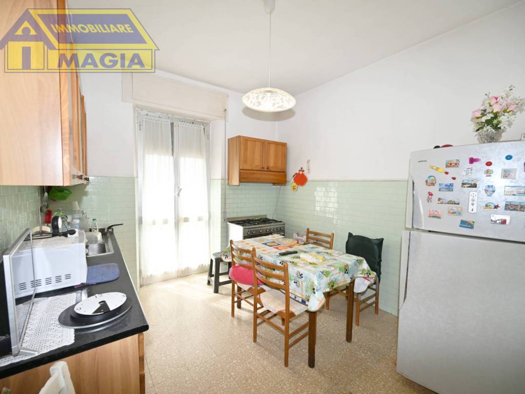 Appartamento a Ascoli piceno in Via Gaetano Spalvieri,, 12 - Foto 3