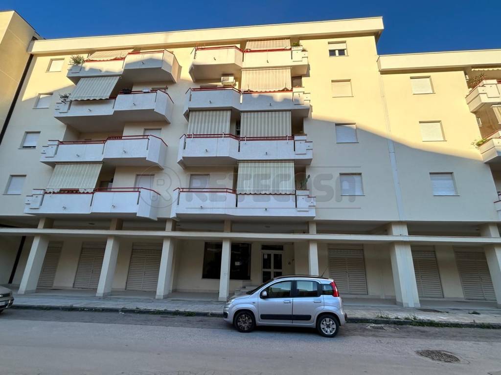 Appartamento a Caltanissetta in VIA PIETRO NENNI, 11 - Foto 3