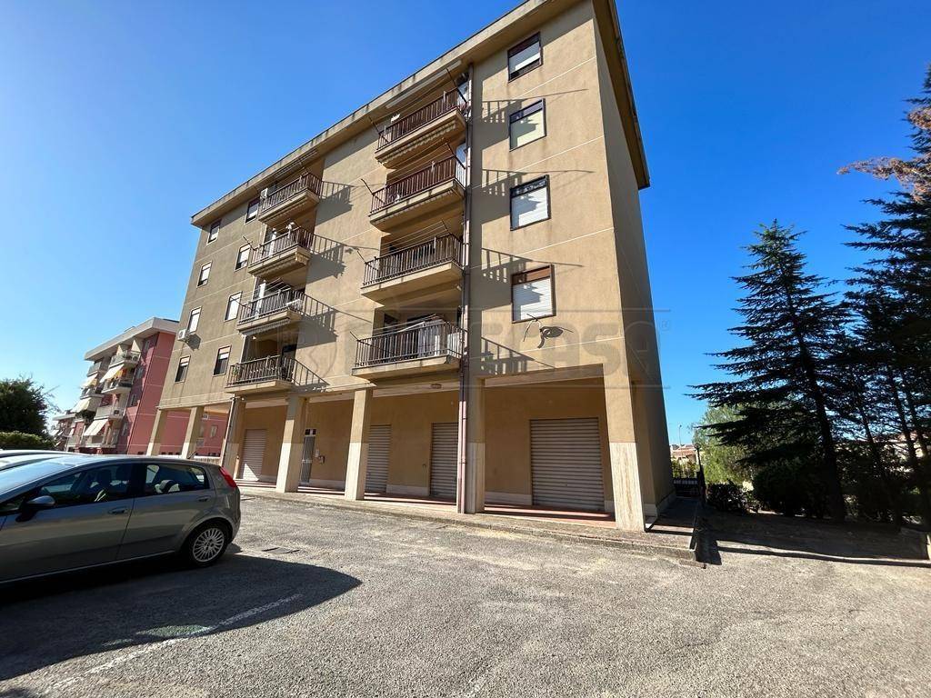 Appartamento a Caltanissetta in VIA TRIGONA DELLA FLORESTA, 4 - Foto 3