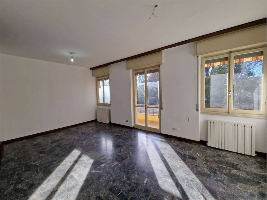 Appartamento a Rovellasca in Via Pozzo - Foto 3