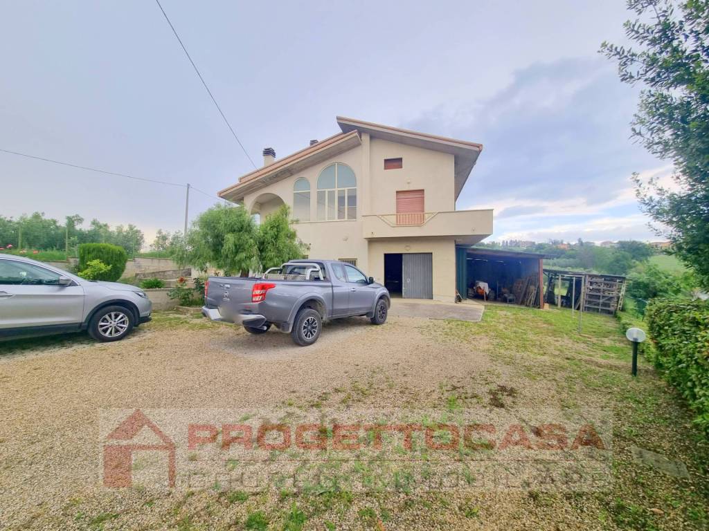 Casa indipendente a Colonnella in via dei gelsi - Foto 3