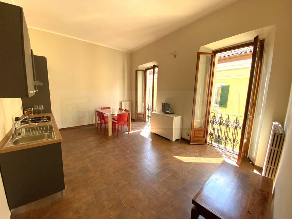 Appartamento a Verbania in Via Ruga, 40 - Foto 2