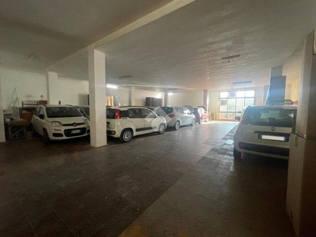 Box / garage a Mesagne in Via Brindisi, 165 - Foto 5