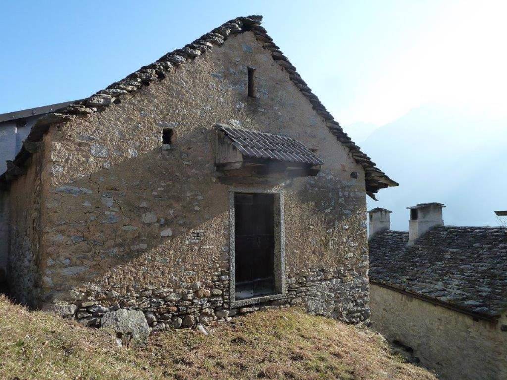 Rustico / casale a Varzo in Località Maulone, - - Foto 3