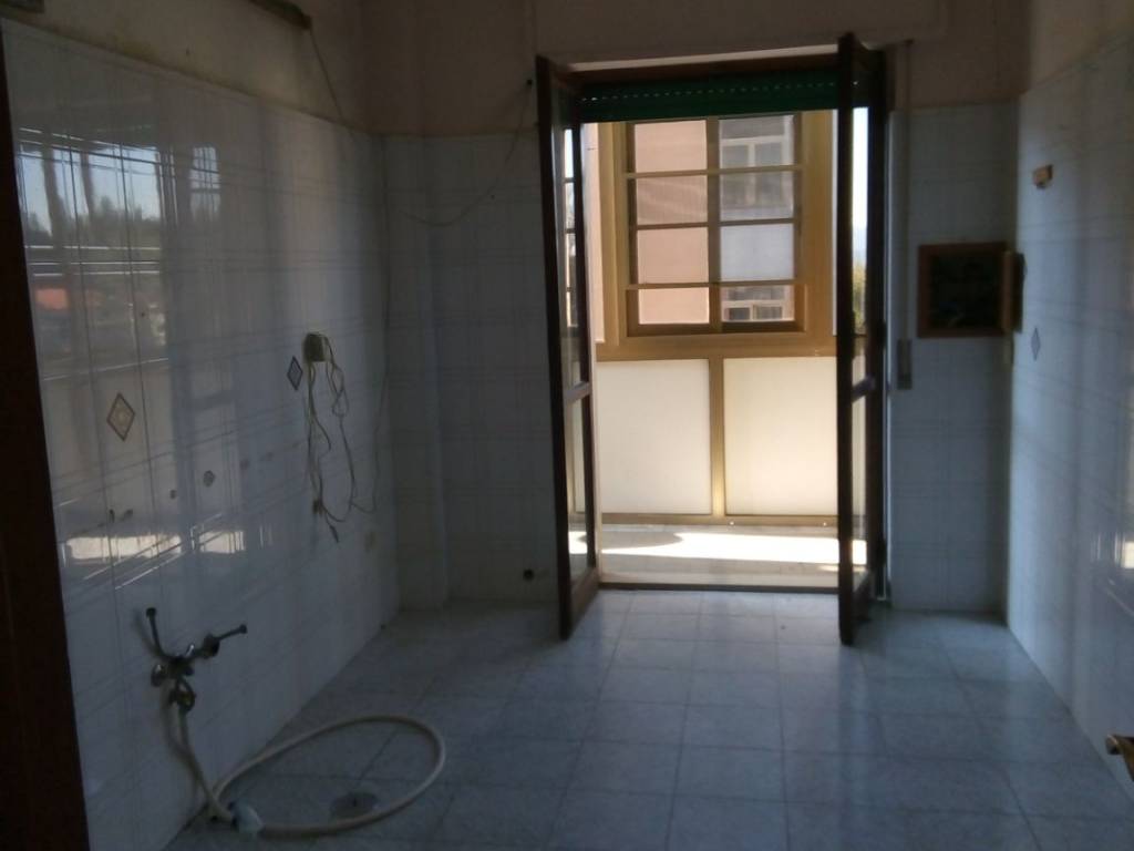 Appartamento a Catanzaro in Viale Vincenzo De Filippis - Foto 3