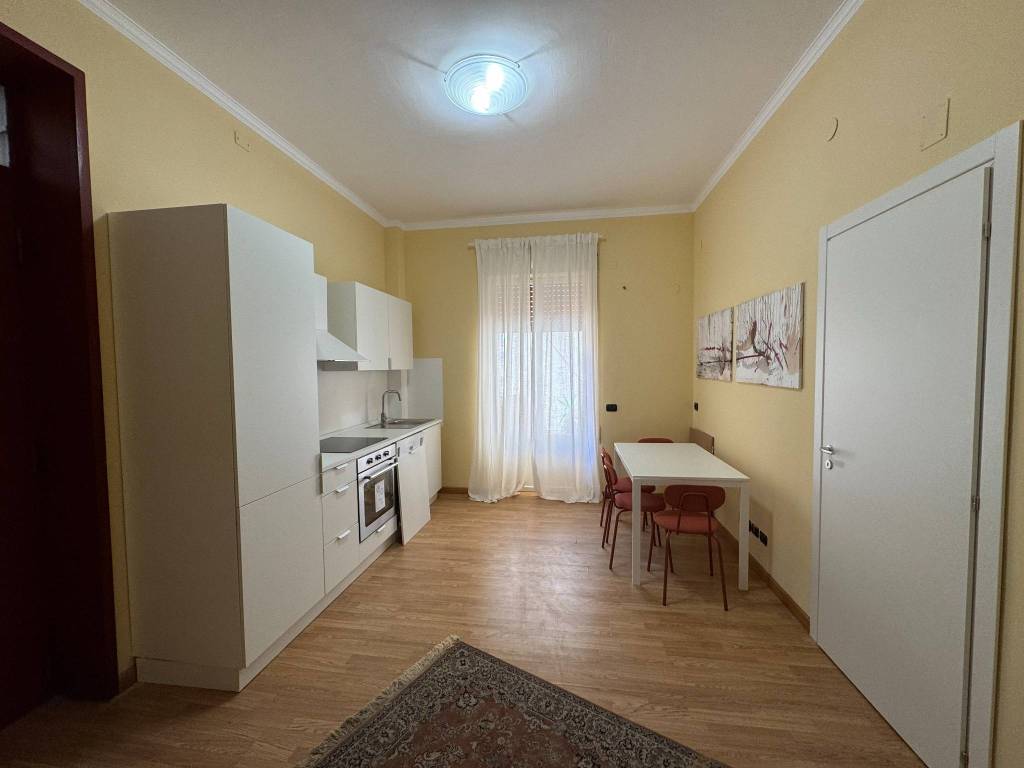 Appartamento a Messina in Via 27 Luglio, 103 - Foto 2