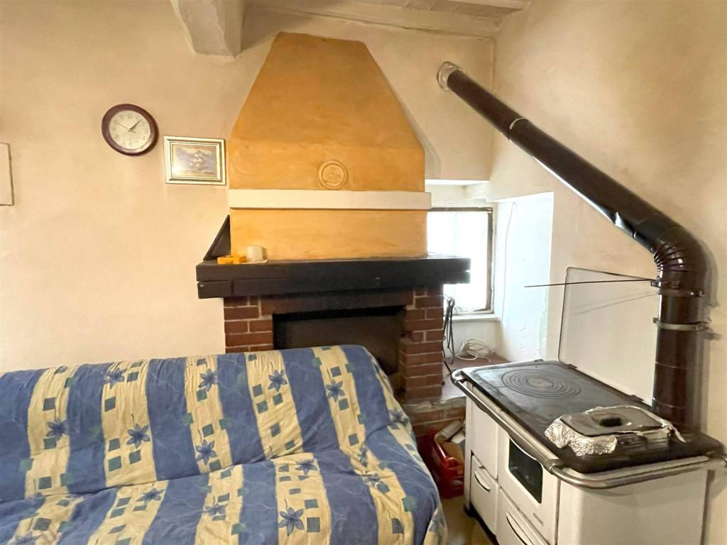 Appartamento a Montieri in VIA DI CASTELLO , 1 - Foto 4