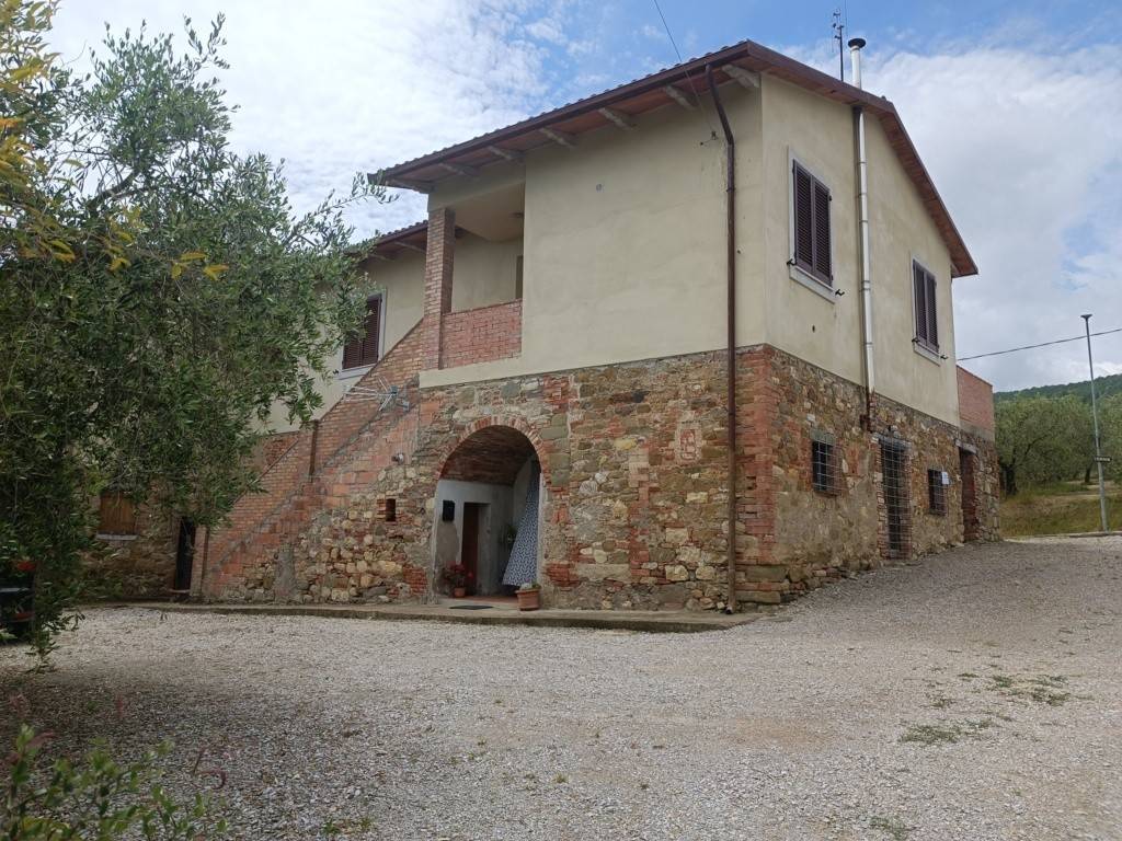 Appartamento a Piegaro in Via Castiglion Fosco - Foto 2