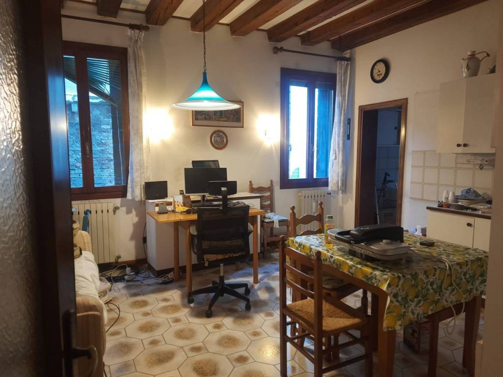 Appartamento a Venezia in Campo San Polo - Sant'Agostin - Foto 3
