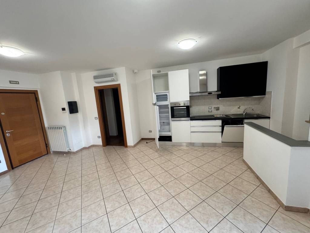 Appartamento a Bastia umbra in Viale del Popolo - Foto 5