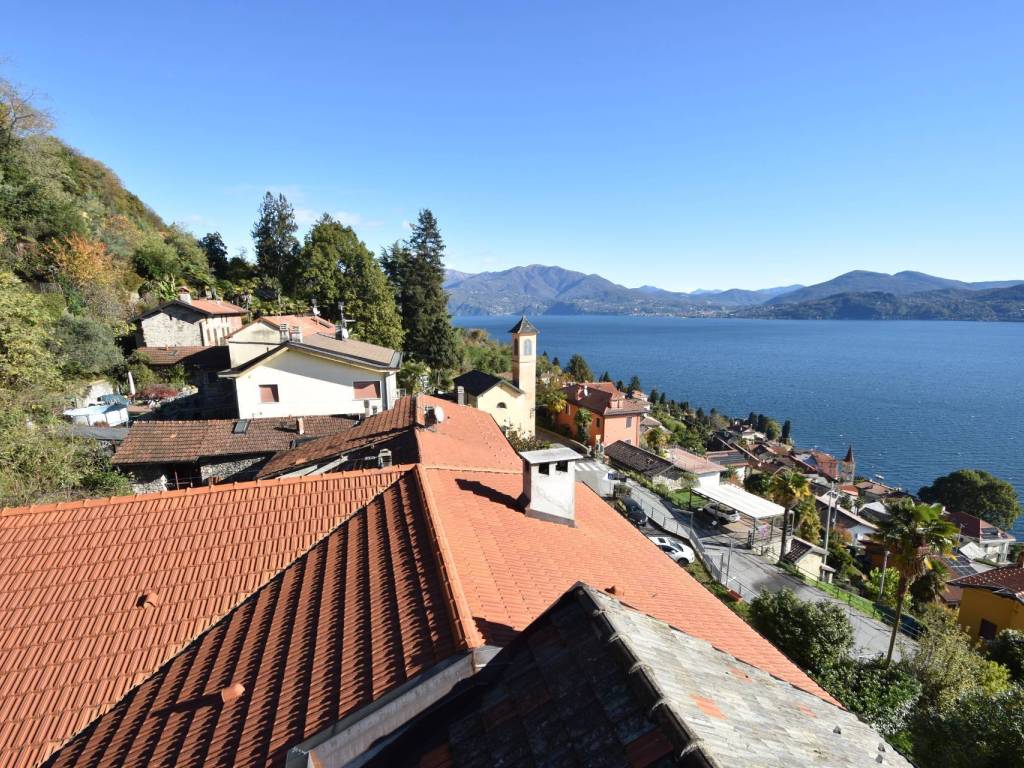 Villa a Oggebbio in Via Manzi, 42 - Foto 4
