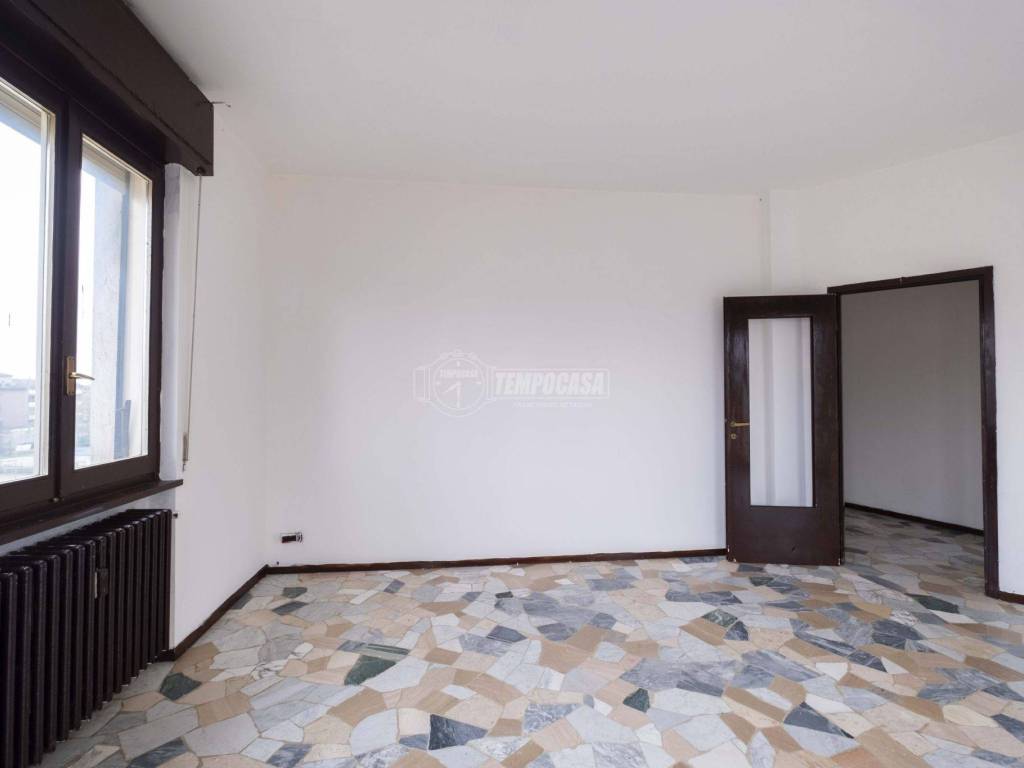 Appartamento a Novara in Viale Giulio Cesare - Foto 2