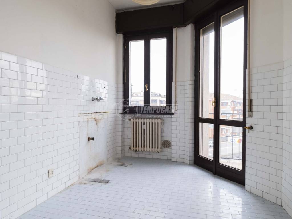 Appartamento a Novara in Viale Giulio Cesare - Foto 4