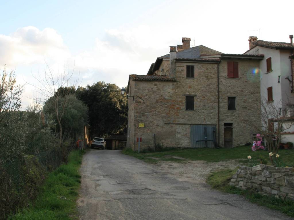 Casa indipendente a Monte santa maria tiberina in Località Trevine - Foto 2