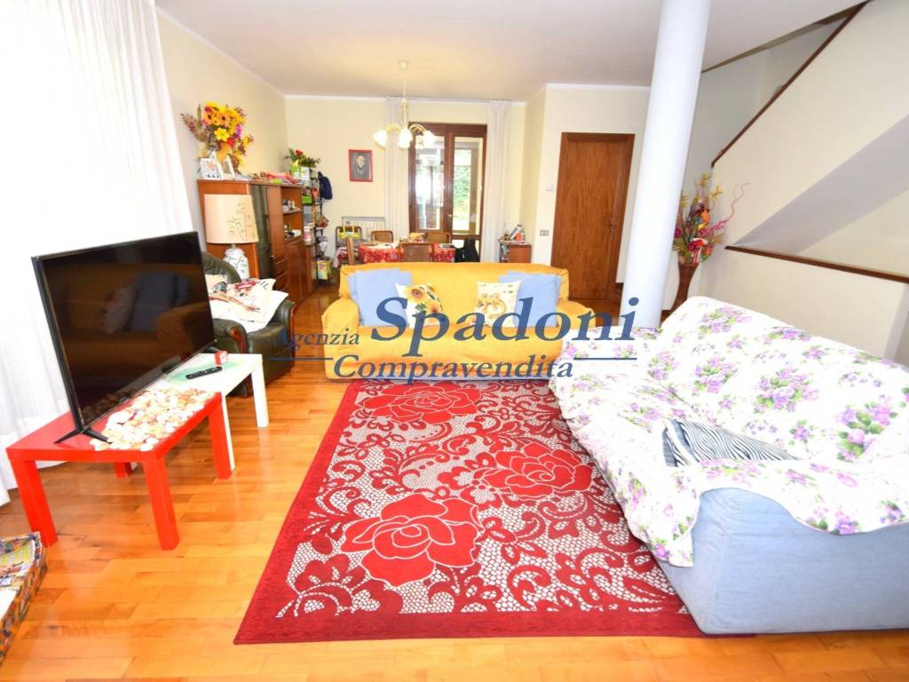 Villa a Montecatini-terme in Via Luigi Cherubini, 21 - Foto 5