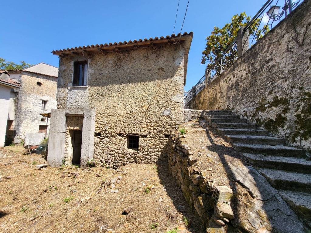 Casa indipendente a Casalvieri in Località Roselli - Foto 2