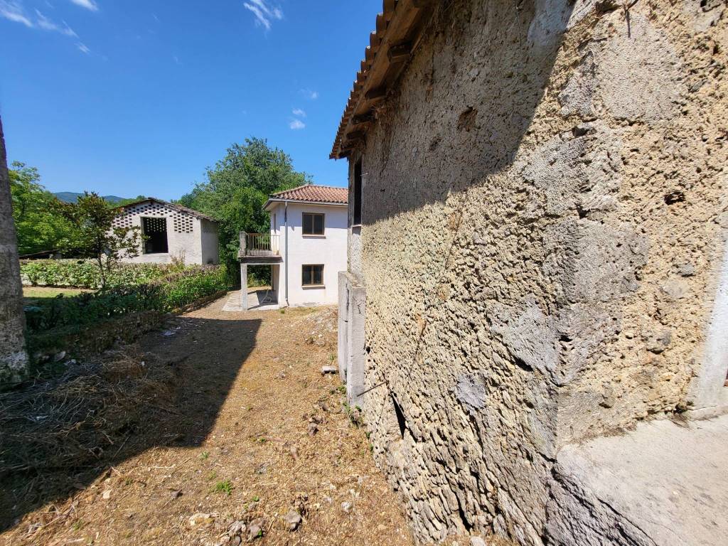 Casa indipendente a Casalvieri in Località Roselli - Foto 4