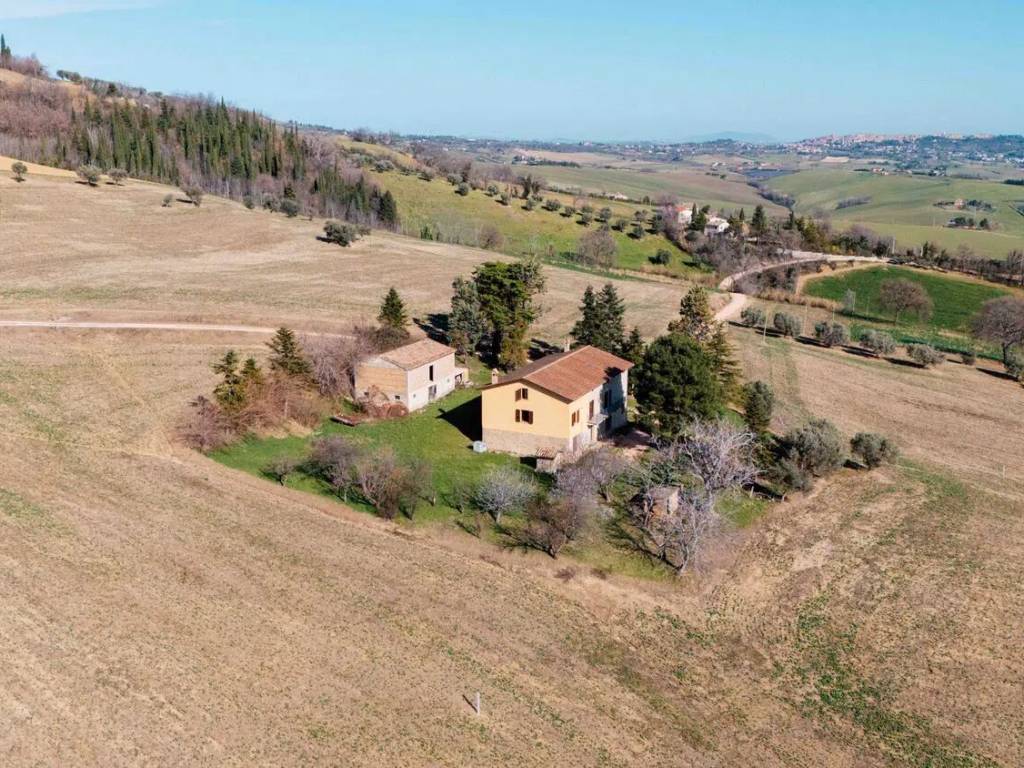Rustico / casale a San severino marche in Località Pitino - Foto 2
