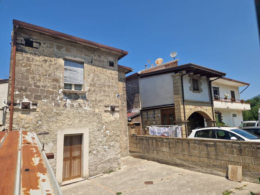 Casa indipendente a Sant'agata de' goti in Piazza Trieste - Foto 2